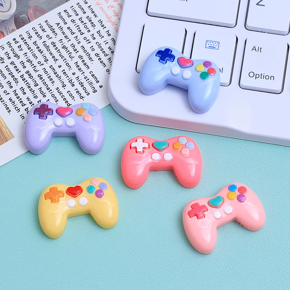 5個入り カラフルゲーム機ゲームパッド樹脂チャーム イヤリン - Gaming Console With のレビューと価格