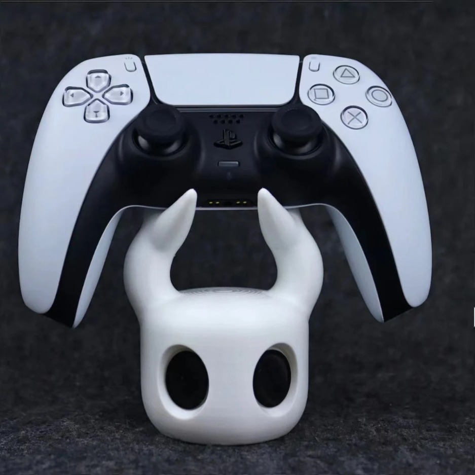 ゲームコントローラーゴーストディスプレイスタンド漫画デザイン - Gaming Console With のレビューと価格